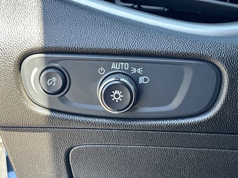 Used 2024 Chevrolet Malibu LT FWD image 30