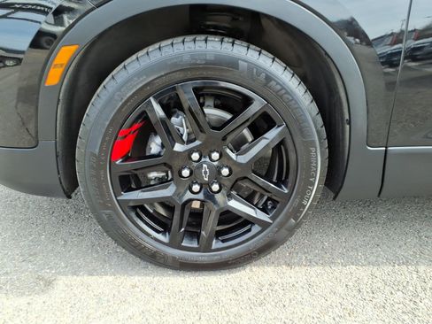Used 2023 Chevrolet Blazer LT w/ Sound & Technology Package AWD/4WD image 9