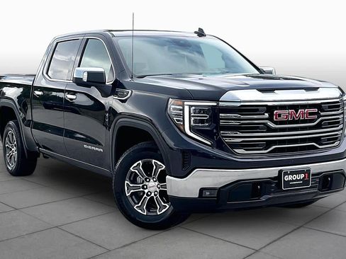 Used 2026 GMC Sierra 1500 SLT RWD image 3