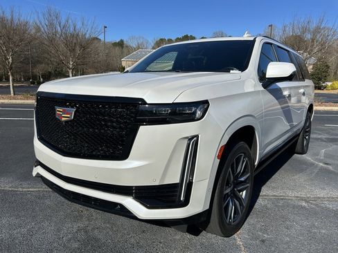 Used 2023 Cadillac Escalade ESV Sport Platinum image 66