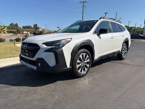 Used 2024 Subaru Outback Limited AWD/4WD image 3