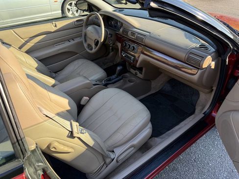 Used 2003 Chrysler Sebring LXi image 13
