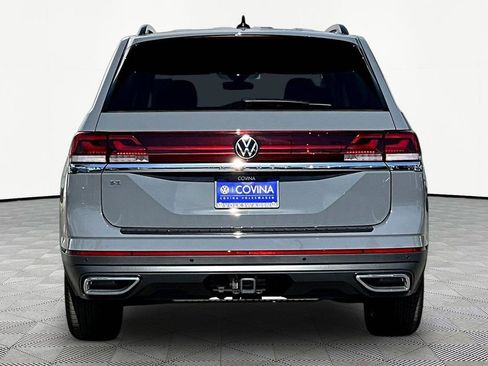 New 2026 Volkswagen Atlas SE FWD image 5