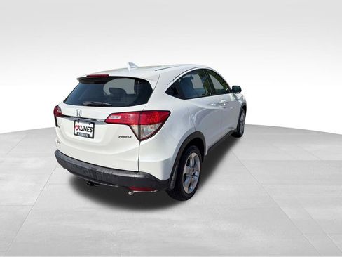Used 2021 Honda HR-V LX image 9