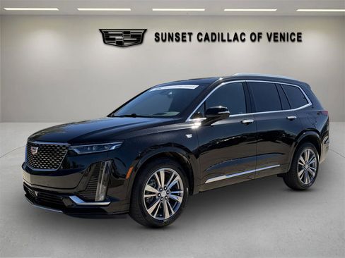 Certified 2024 Cadillac XT6 Premium Luxury w/ Platinum Package image 7