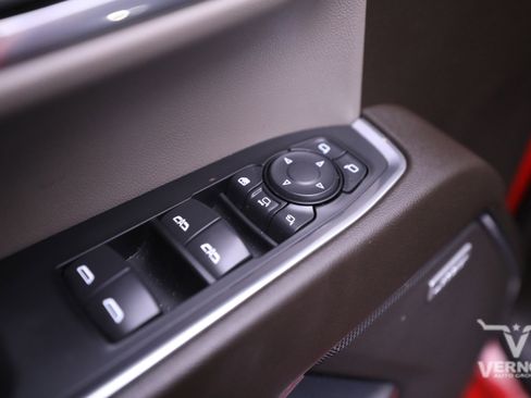 Used 2024 Chevrolet Silverado 3500 LTZ w/ LTZ Convenience Package image 19