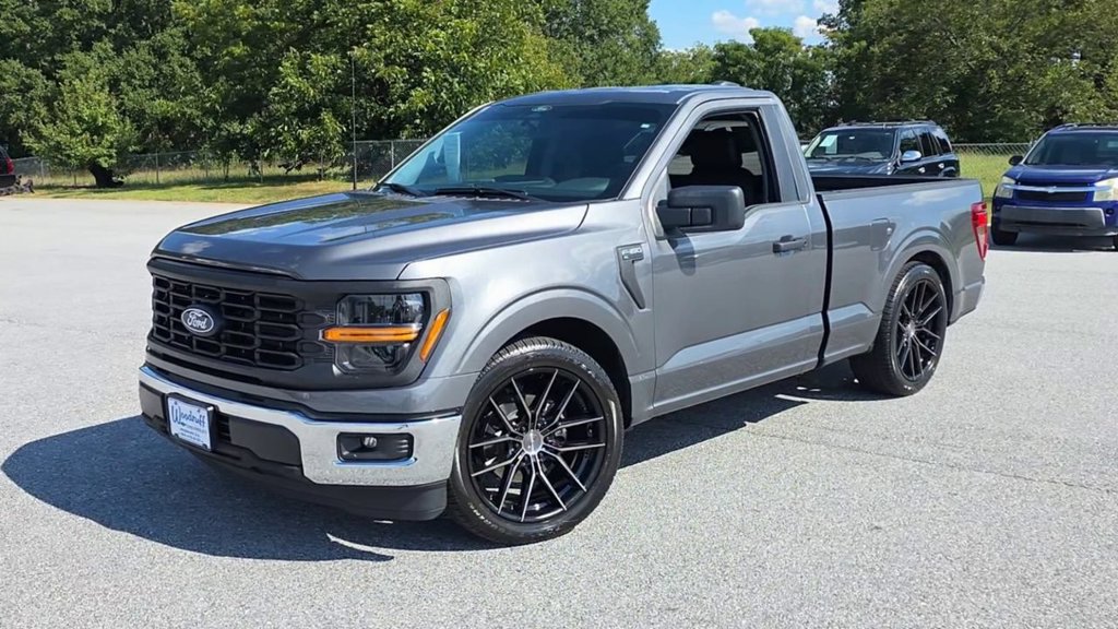 Used 2025 Ford F150 XL w/ Equipment Group 103A High RWD image 4