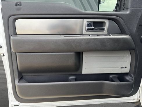 Used 2014 Ford F150 Raptor w/ Equipment Group 801A Luxury image 10