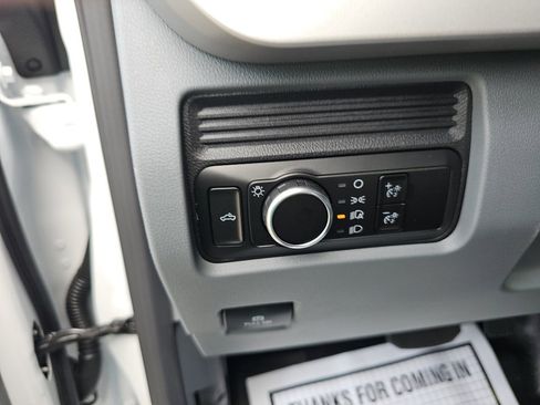 New 2026 Ford F250 XL w/ FX4 Off-Road Package image 36