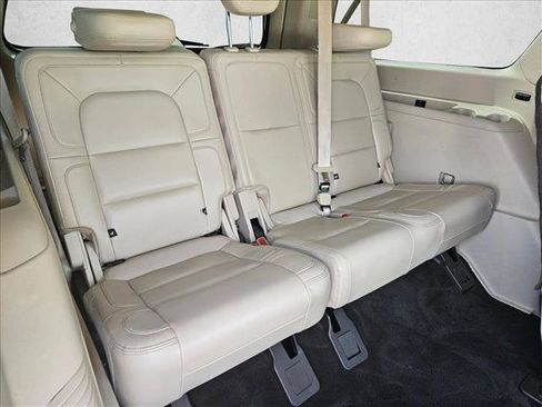 Used 2021 Lincoln Navigator L Reserve AWD/4WD image 22