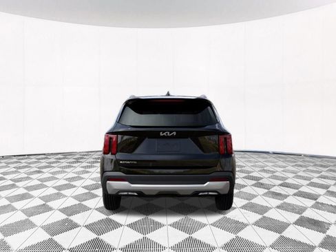 Used 2026 Kia Sorento S FWD image 5