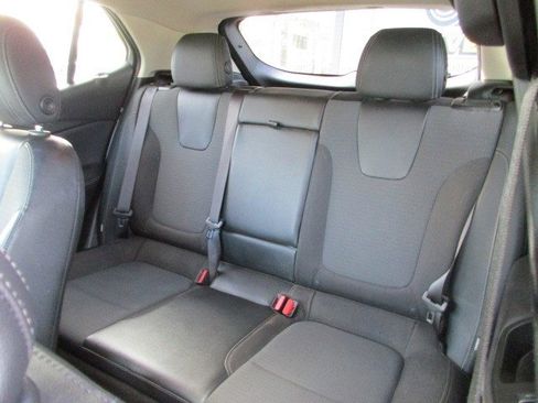 Used 2020 Buick Encore GX Select w/ Sport Touring Package image 28