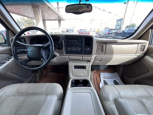 Used 2001 Chevrolet Tahoe LT w/ LT Preferred Equipment Group image 11