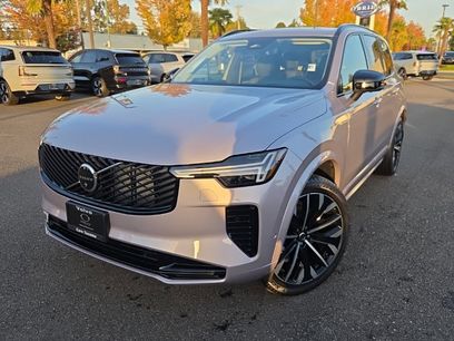 New 2026 Volvo XC90 B6 Ultra w/ Lounge Package
