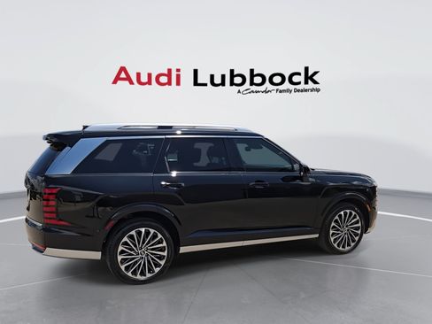 Used 2026 Hyundai Palisade Calligraphy FWD image 8
