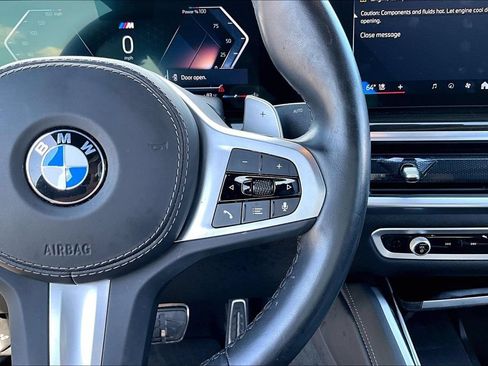 Used 2025 BMW X6 xDrive40i AWD/4WD image 11
