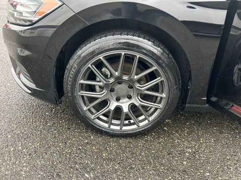 Used 2020 Volkswagen Jetta R-Line image 27