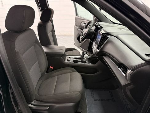 Used 2023 Chevrolet Traverse LT w/ LPO, Floor Liner Package AWD/4WD image 15