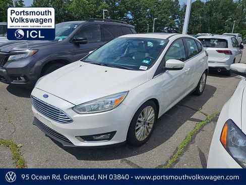 Used 2018 Ford Focus Titanium FWD image 1
