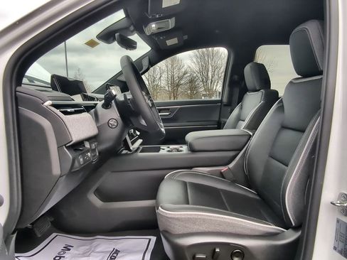 New 2026 GMC Sierra EV Elevation w/ Premium Package image 18