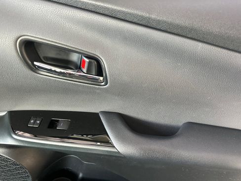 Certified 2022 Toyota Prius LE image 22
