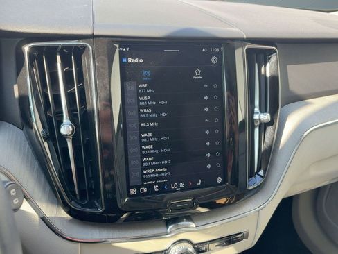 Certified 2023 Volvo XC60 T8 Plus w/ Climate Package image 23