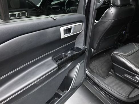 Used 2023 Ford Explorer ST w/ ST Street Pack AWD/4WD image 18
