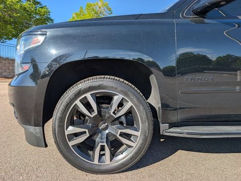 Used 2019 Chevrolet Tahoe Premier AWD/4WD image 10