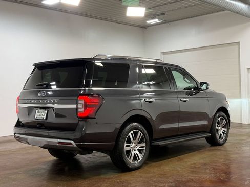 Used 2024 Ford Expedition Limited AWD/4WD image 24
