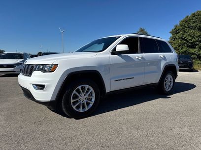 Used 2021 Jeep Grand Cherokee Laredo