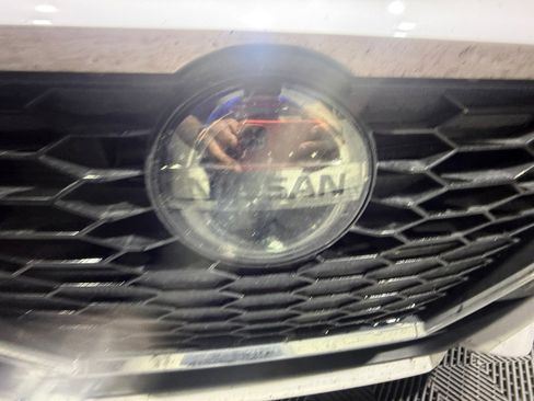 Certified 2023 Nissan Sentra SV FWD image 23