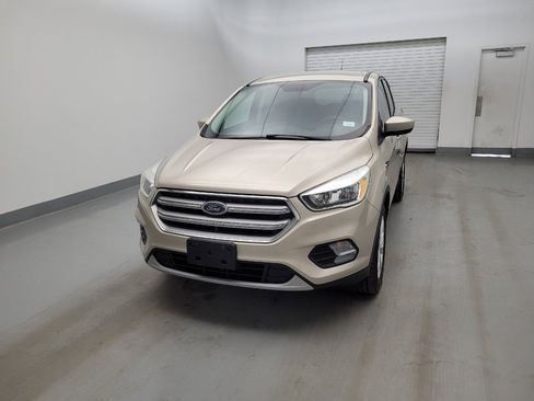 Used 2017 Ford Escape SE w/ SE Cold Weather Package AWD/4WD image 15