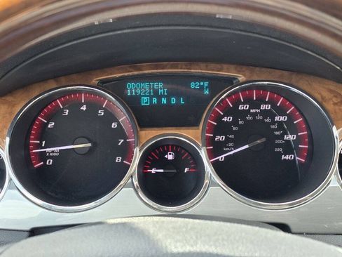 Used 2011 Buick Enclave CXL FWD image 34