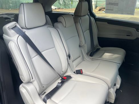 New 2026 Honda Odyssey Touring image 34