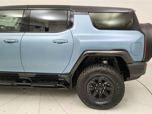 Used 2024 GMC Hummer EV 3X w/ Omega Edition image 10