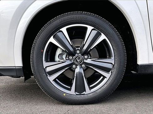 New 2025 Lexus UX 300h 300h Premium image 12