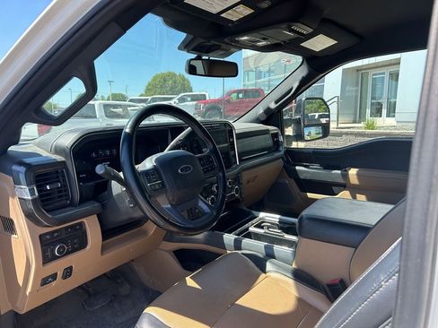 Used 2024 Ford F350 Lariat AWD/4WD image 6