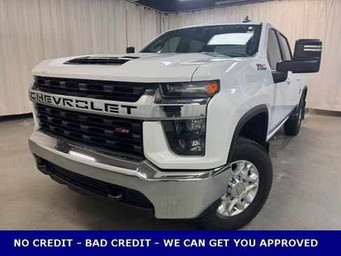 Used 2020 Chevrolet Silverado 2500 LT w/ Z71 Off-Road Package image 12