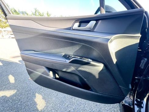 New 2026 Kia K5 LXS image 19