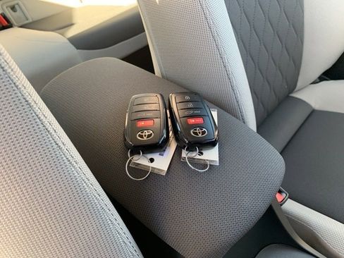 New 2026 Toyota Corolla SE image 32