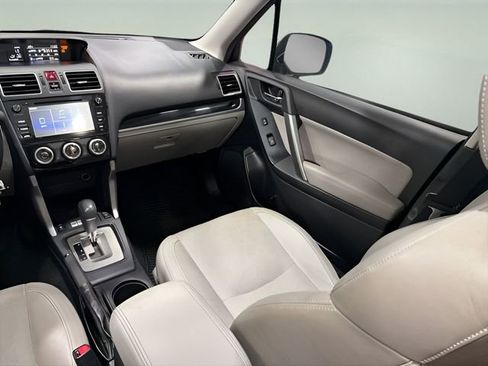 Used 2017 Subaru Forester 2.5i Limited w/ Popular Package #2 image 29