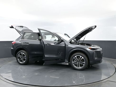 New 2026 Audi Q5 Premium AWD/4WD image 30