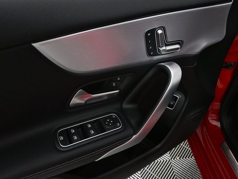 Certified 2019 Mercedes-Benz A 220 image 8