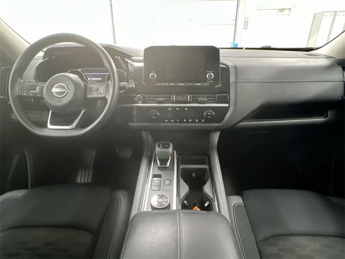 Used 2022 Nissan Pathfinder S w/ Cargo Package image 10