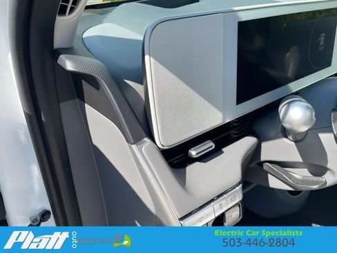 Used 2024 Hyundai Ioniq 5 Limited RWD image 25