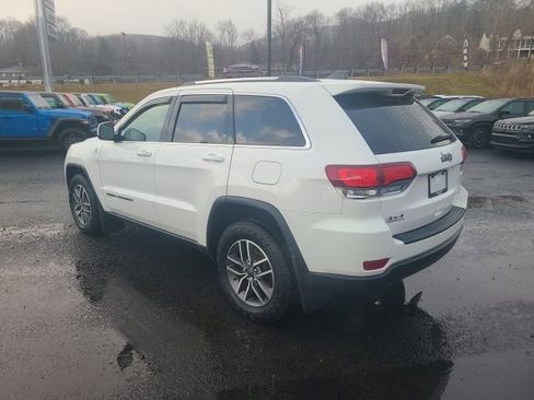 Used 2020 Jeep Grand Cherokee Laredo w/ Quick Order Package 2BN North image 3