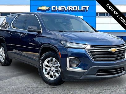 Used 2023 Chevrolet Traverse LS