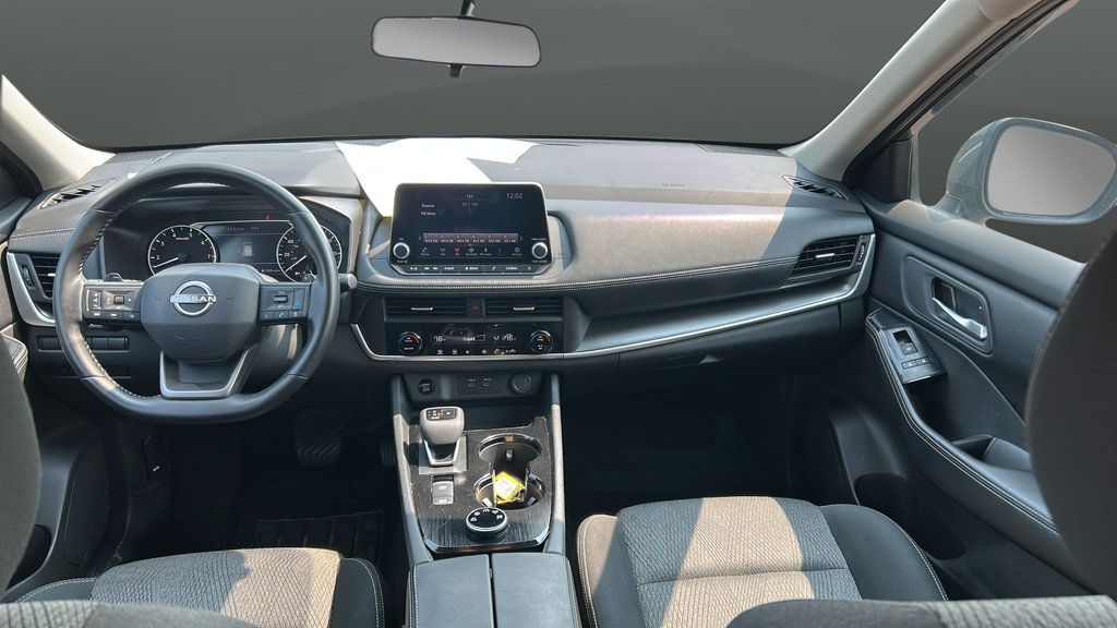 Used 2025 Nissan Rogue SV AWD/4WD image 17
