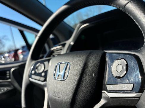 Certified 2023 Honda Odyssey Touring image 13