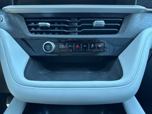 New 2026 Ford Explorer Platinum w/ LUX Leather Package AWD/4WD image 22